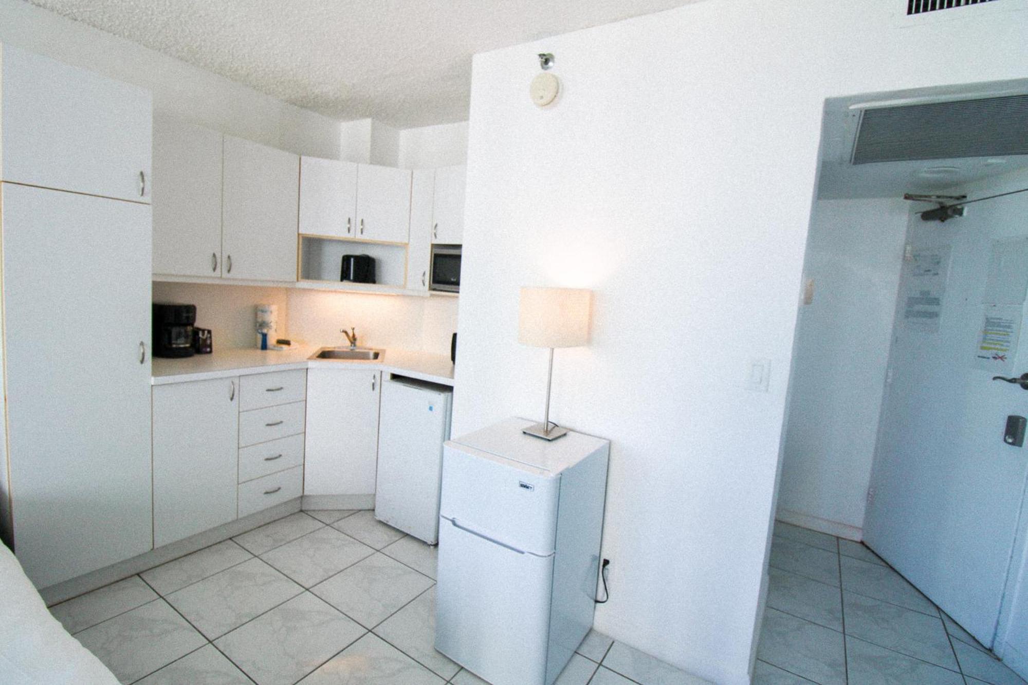 Castle 1118 Studio Bayview Direct Beach Access, Tennis, Pool, Restaurants, Free Parking Miami Beach Exteriör bild